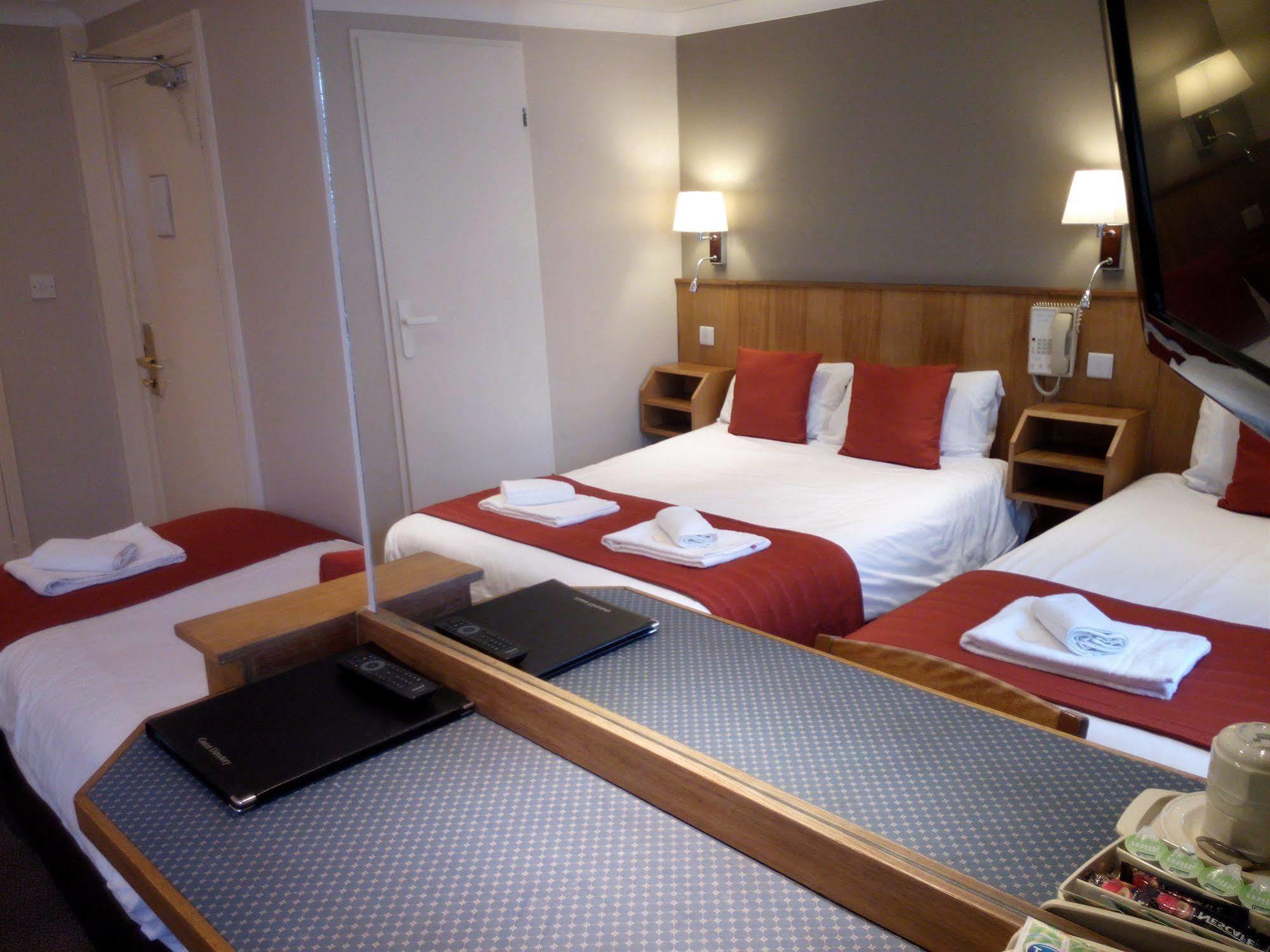 Columbus Hotel Лондон Экстерьер фото