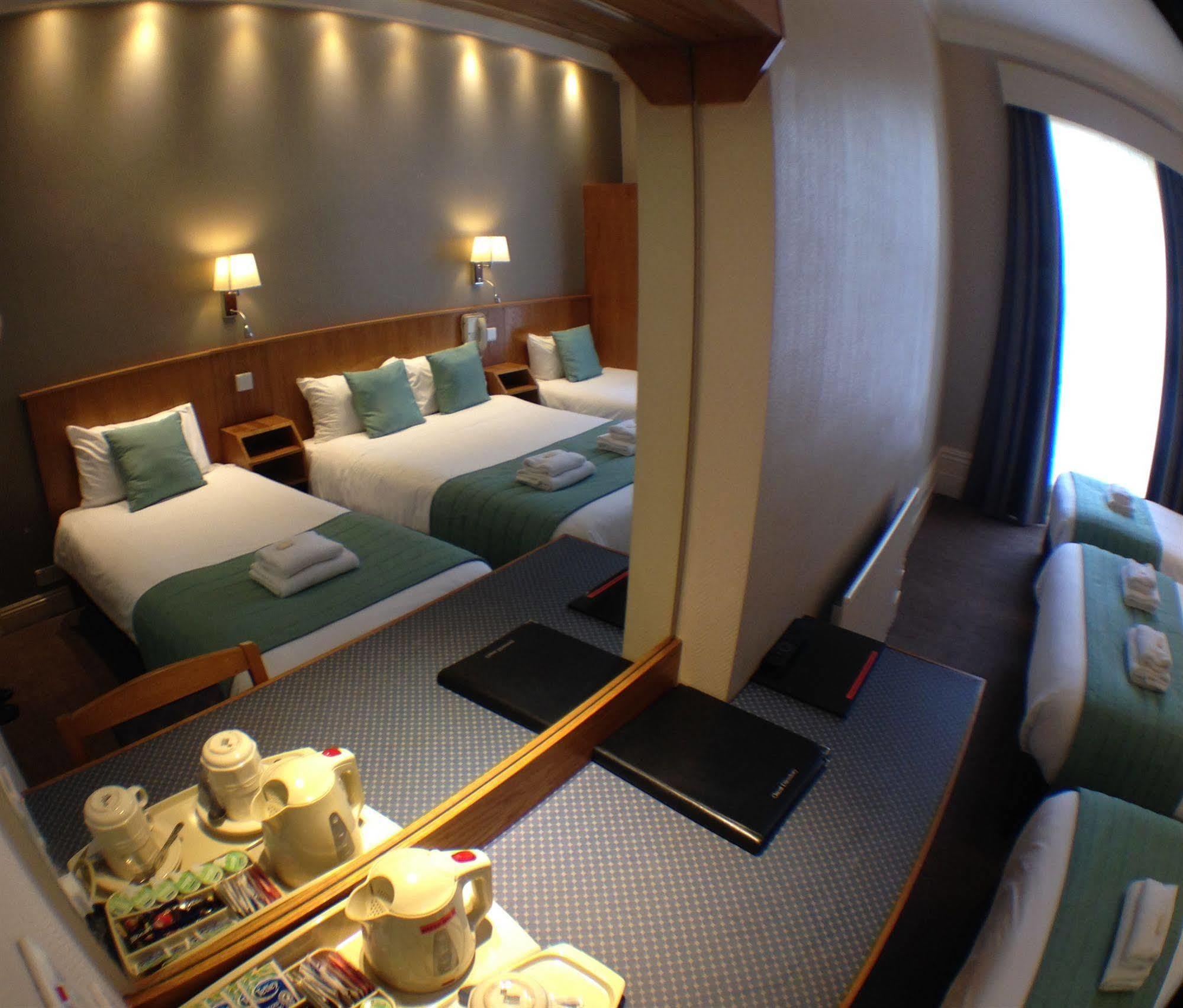 Columbus Hotel Лондон Экстерьер фото